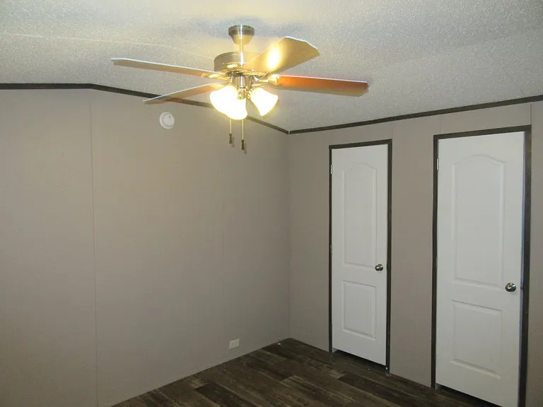 4905 Alameda St #1 — Photo 7