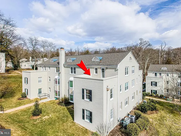 810 S Arlington Mill Dr APT 302, Arlington, VA 22204