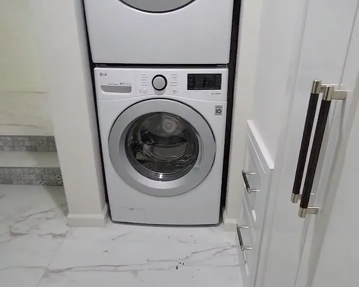 11940 Weddington St #16 — Photo 5