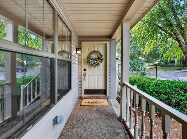 806 Beazer Ln, Antioch, TN 37013