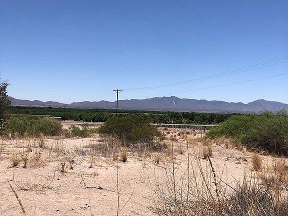 2nd image of 1100 Ranch Rd