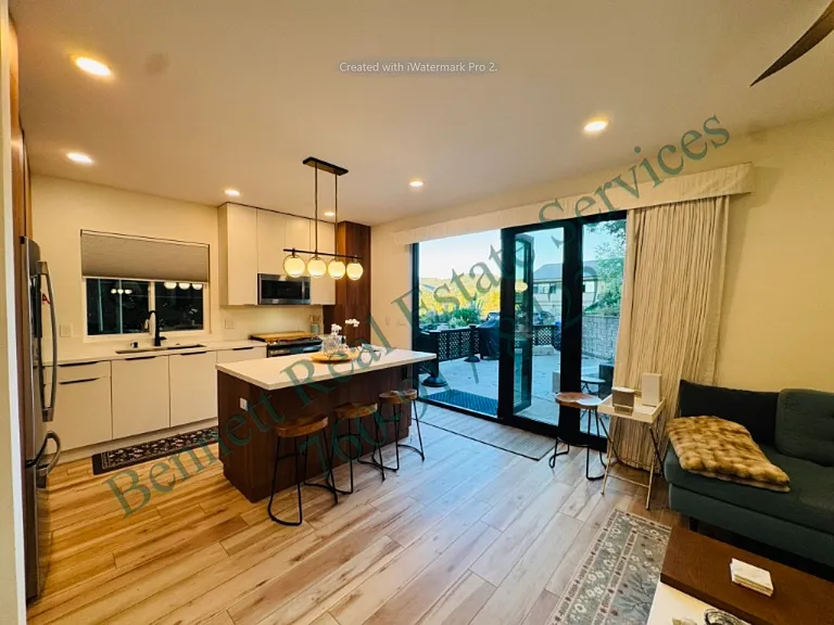 1621 Arrow Wood Ln #1/2 — Photo 11