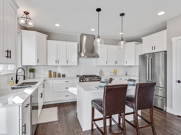2nd image of 5223 E Greenshire Cir