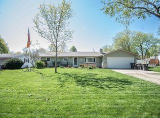 2530 Garden Park Dr, Fort Wayne, IN