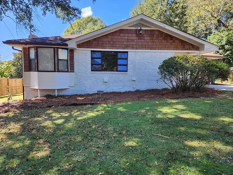 2695 Davidson Dr