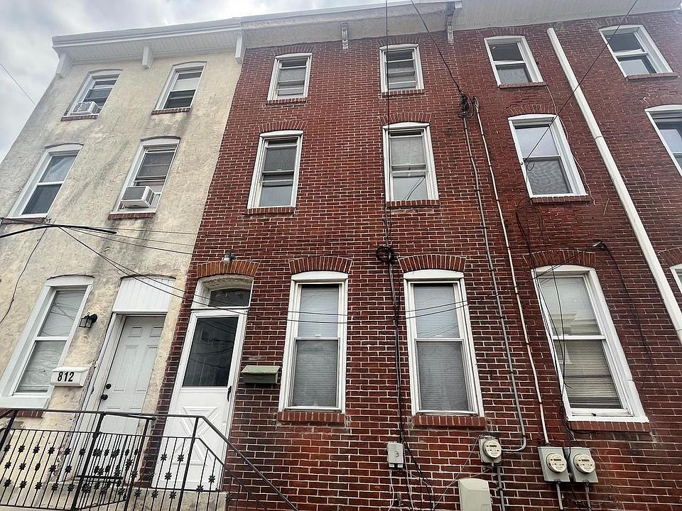 1st image of 814 Upland St