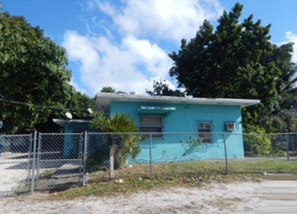 1st image of 10115 NW 10th Ave