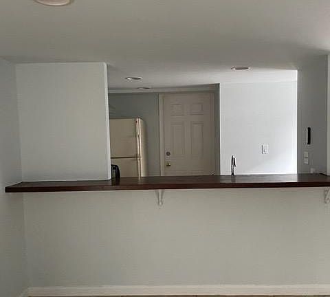 2nd image of 1327 Snyder Ave Floor Basement