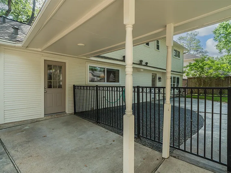 751 Bison Dr — Photo 33