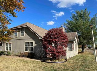 8200 Gate Way Dr, Evansville, IN