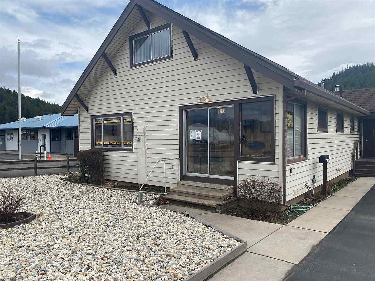 102 Main St, Quincy, CA 95971 Zillow