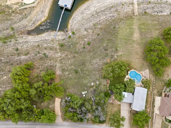 21909 Mockingbird St, Lago Vista, TX 78645