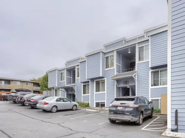 8812 20th Avenue NE #A107, Seattle, WA 98115