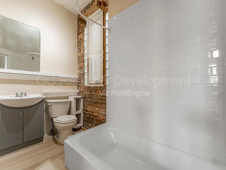 3328 W Chicago Ave #2R — Photo 12