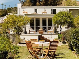 2776 Outpost Dr, Los Angeles, CA 90068