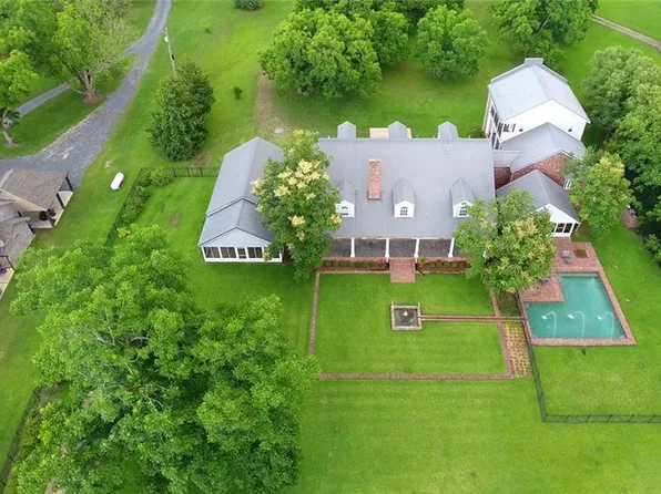 164 Melrose Bend Blvd, Natchez, LA 71456