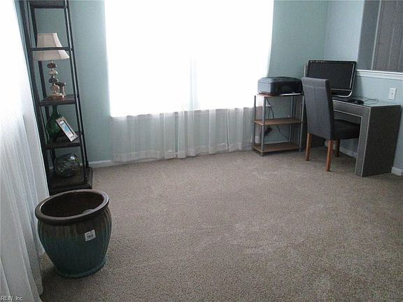 5th image of 408 Kings Bishop Ct