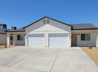 871 Baseline Rd #4, Bullhead City, AZ 86442