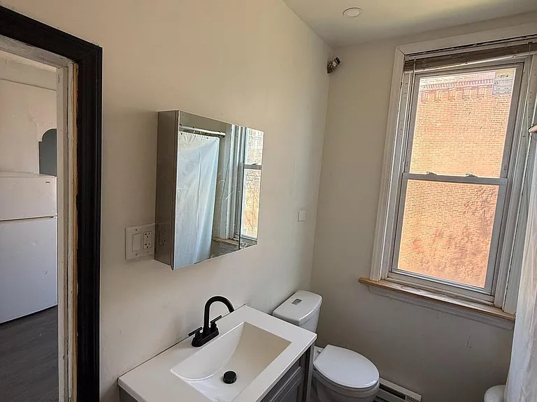 5336 Vine St #2F — Photo 6