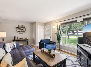 W140N6628 Florence Ave, Menomonee Falls, WI 53051