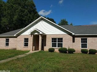 18 Nightingale Cv, Pine Bluff, AR 71603