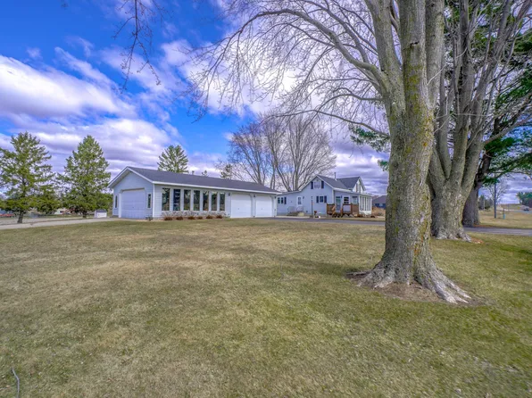 2040 60th Ave, Baldwin, WI 54002