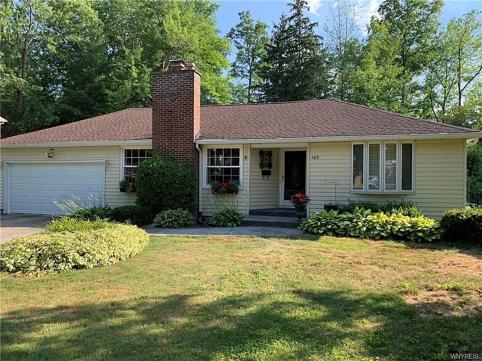 1st image of 145 Woodland Dr