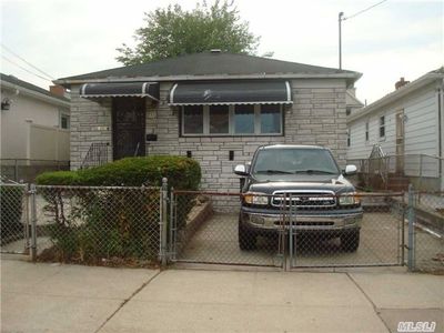 2314 100th St, Flushing, NY, 11369