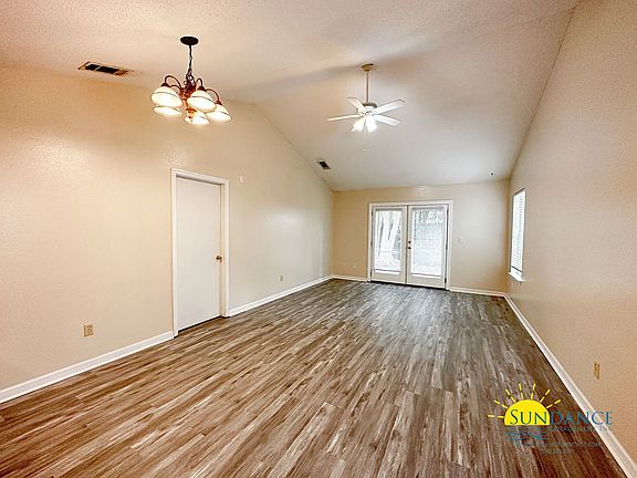 2nd image of 435 Heritage Way