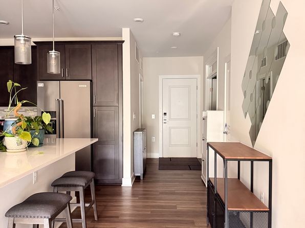 104 Saint Ives Pl Unit 404