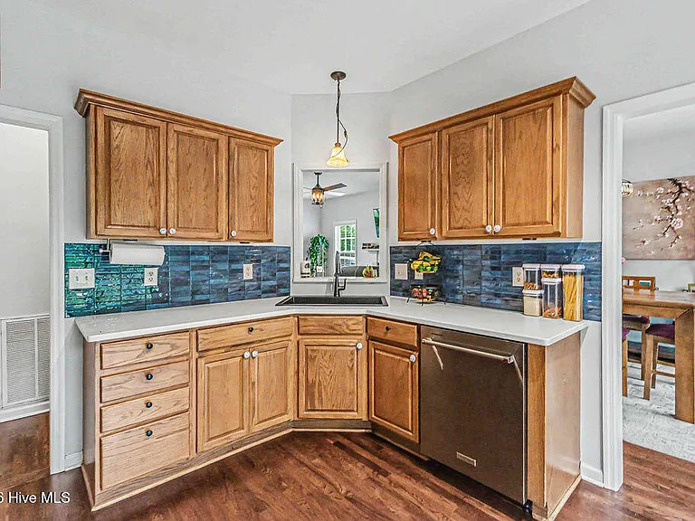609 Riva Ridge Rd — Photo 14
