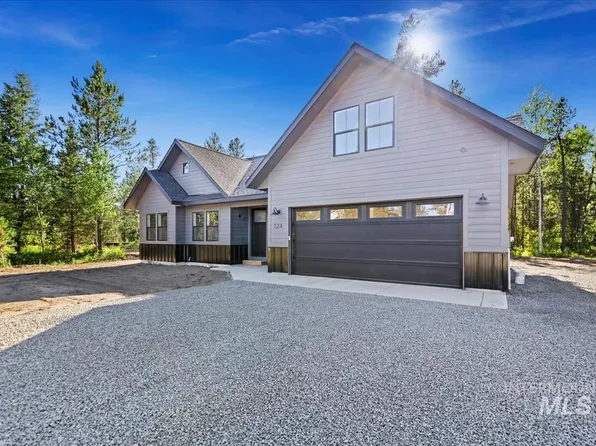 124 Jacks Loop, Donnelly, ID 83615