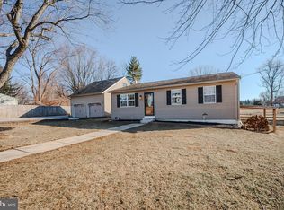388 Hipkins Rd, West Grove, PA 19390