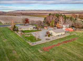 10240 Van Belle Rd, Sunnyside, WA 98944