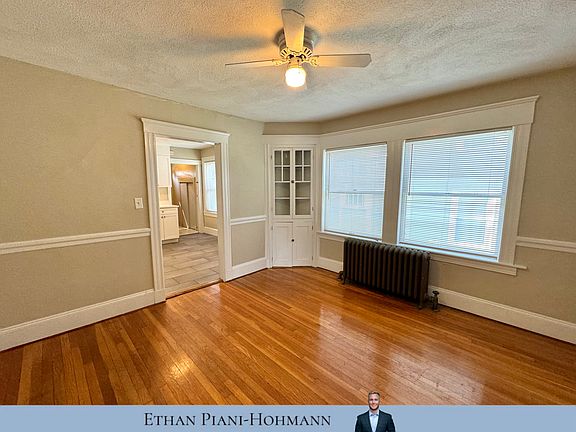 4th image of 245 White St #1