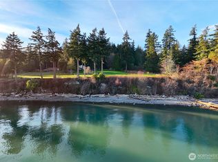 Sunrise Hills #3, Oak Harbor, WA 98277