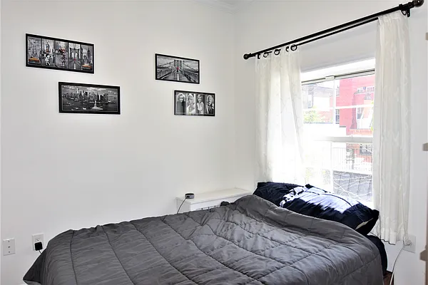 Rented by Buchbinder & Warren | media 2