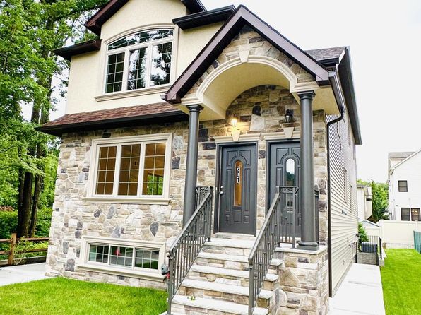 301 Rensselaer Ave #2