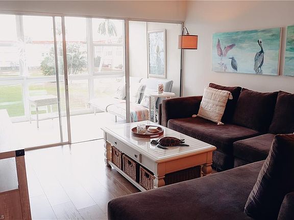 4th image of 1724 Pine Valley DR #201