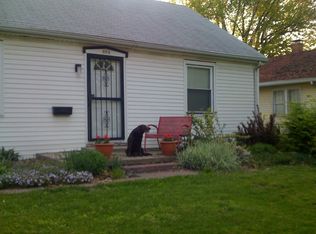 803 N Busey Ave, Urbana, IL 61801