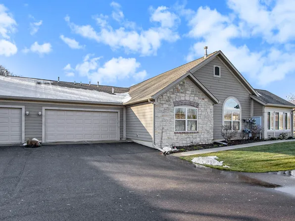 2631 Bluestone Cir, Kalamazoo, MI 49009