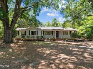 521 S Main St, Broadway, NC 27505