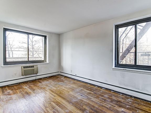 5th image of 171 Vose Ave #2B