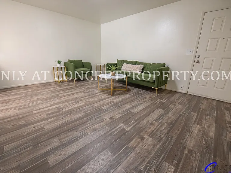 Aspen Pines — Photo 138