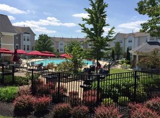 212 Burdak Rd, Parlin, NJ 08859