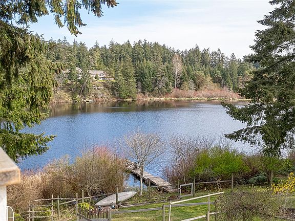 3rd image of 2780 Ritten Rd