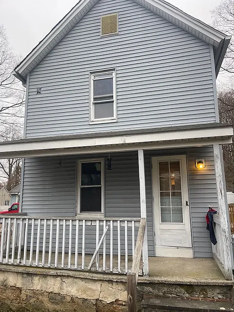 3 bed, 1100 sqft, $2,650 — Photo 4
