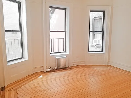 Rented by Corcoran | media 35