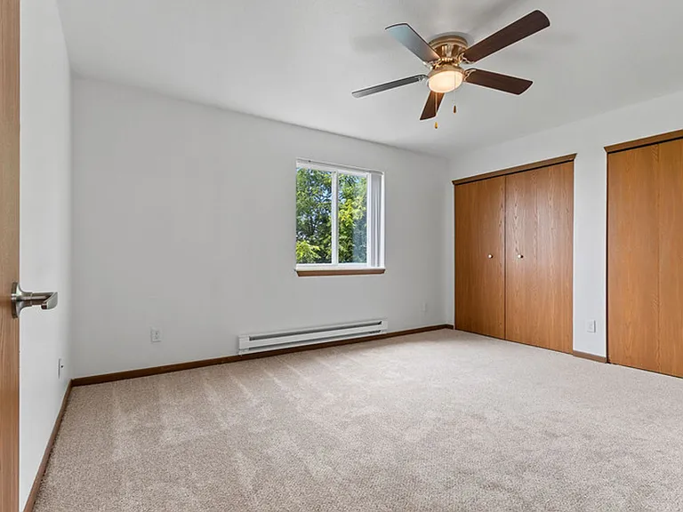 City View Apartments — Photo 36