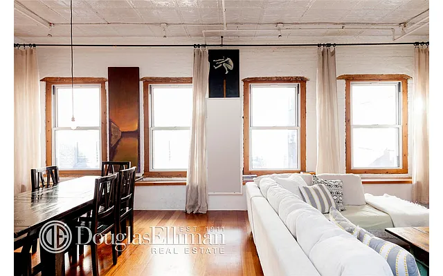 Rented by Douglas Elliman | media 16